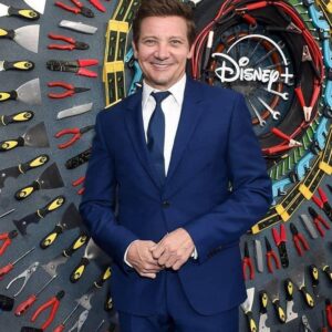 Jeremy Lee Renner